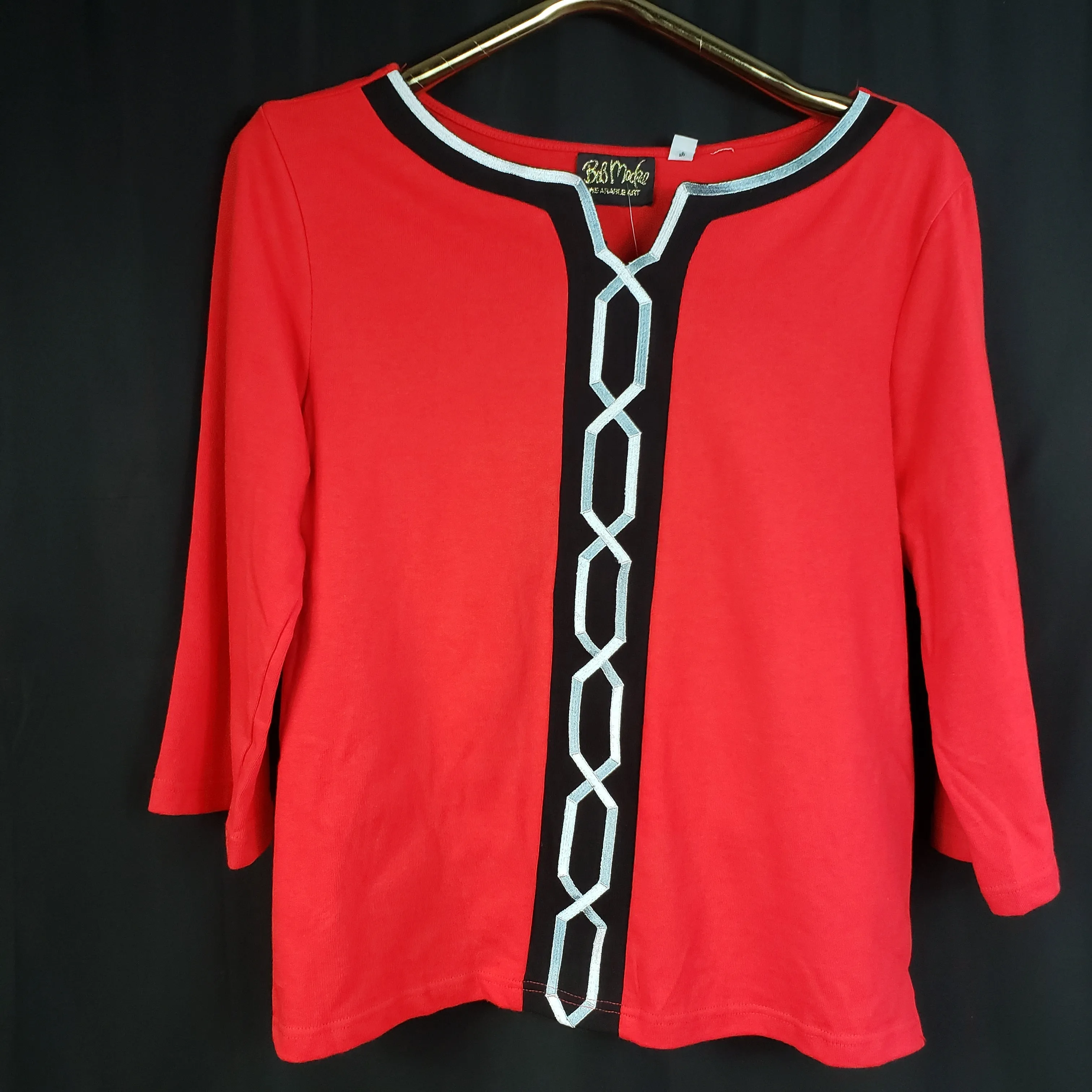 Bob Mackie Wearable Art Size Large