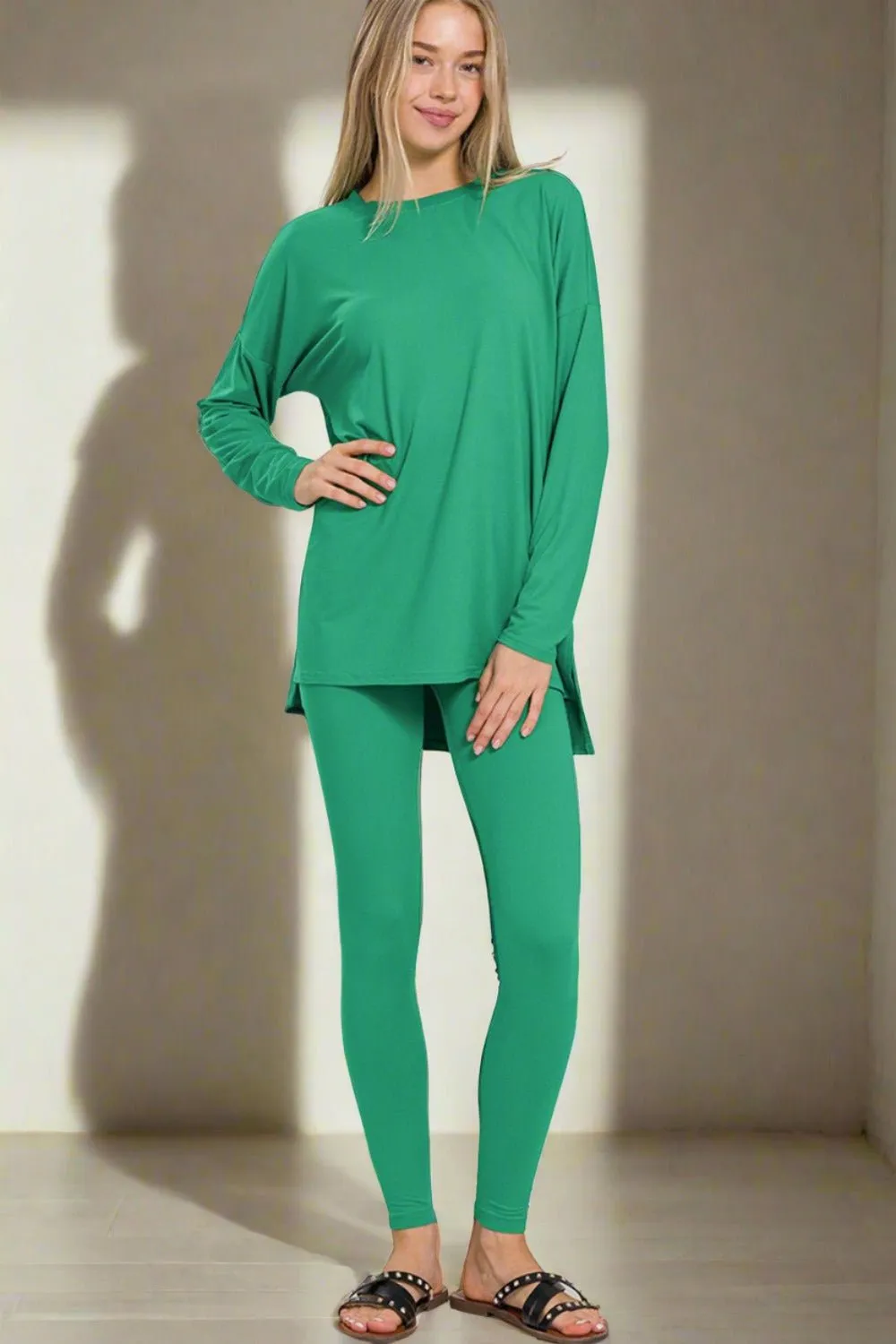Brushed Microfiber Top and Leggings Lounge Set in Kelly Green
