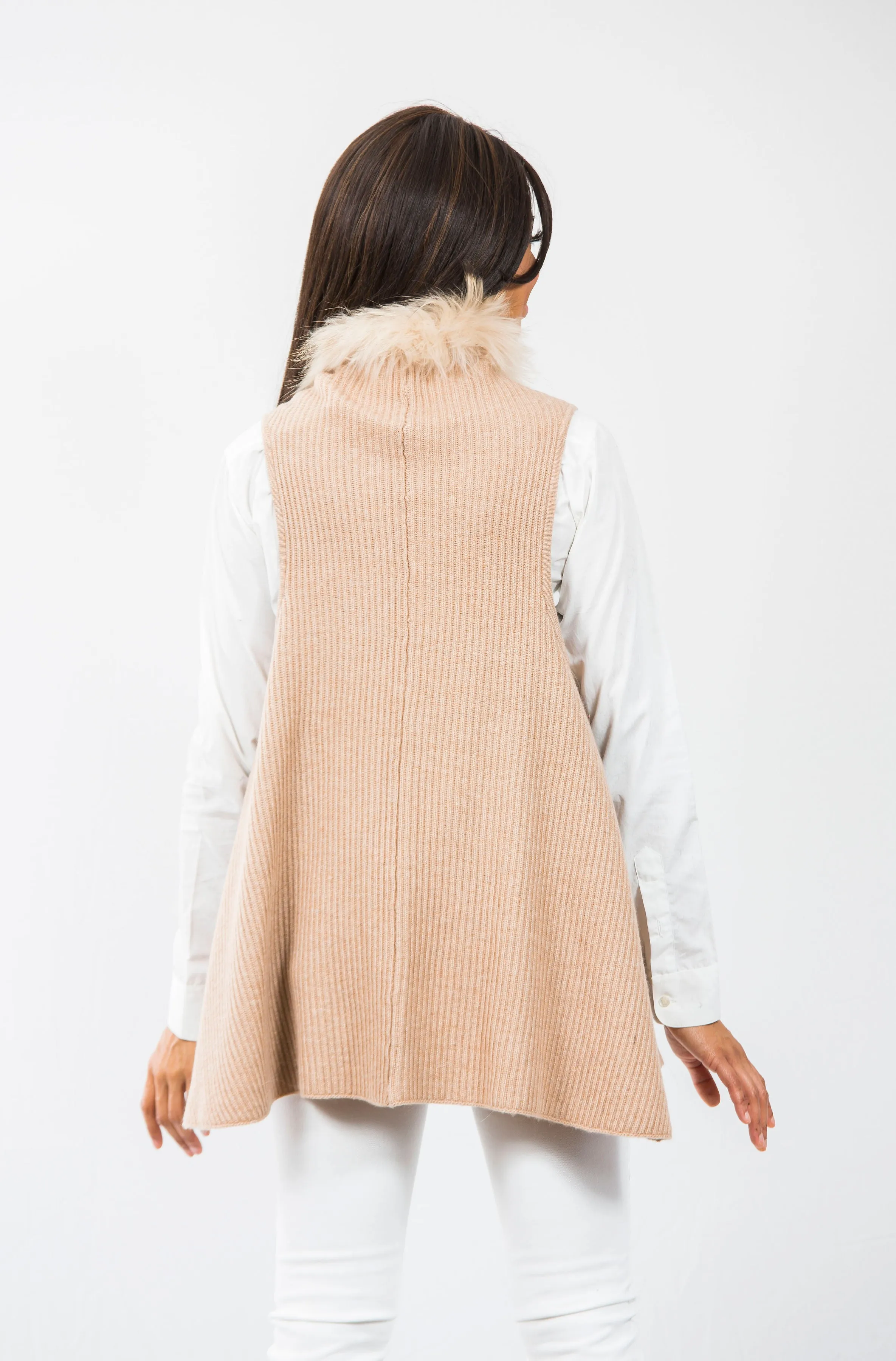 Hope Fur Trim Vest: Tan/Tan Fur