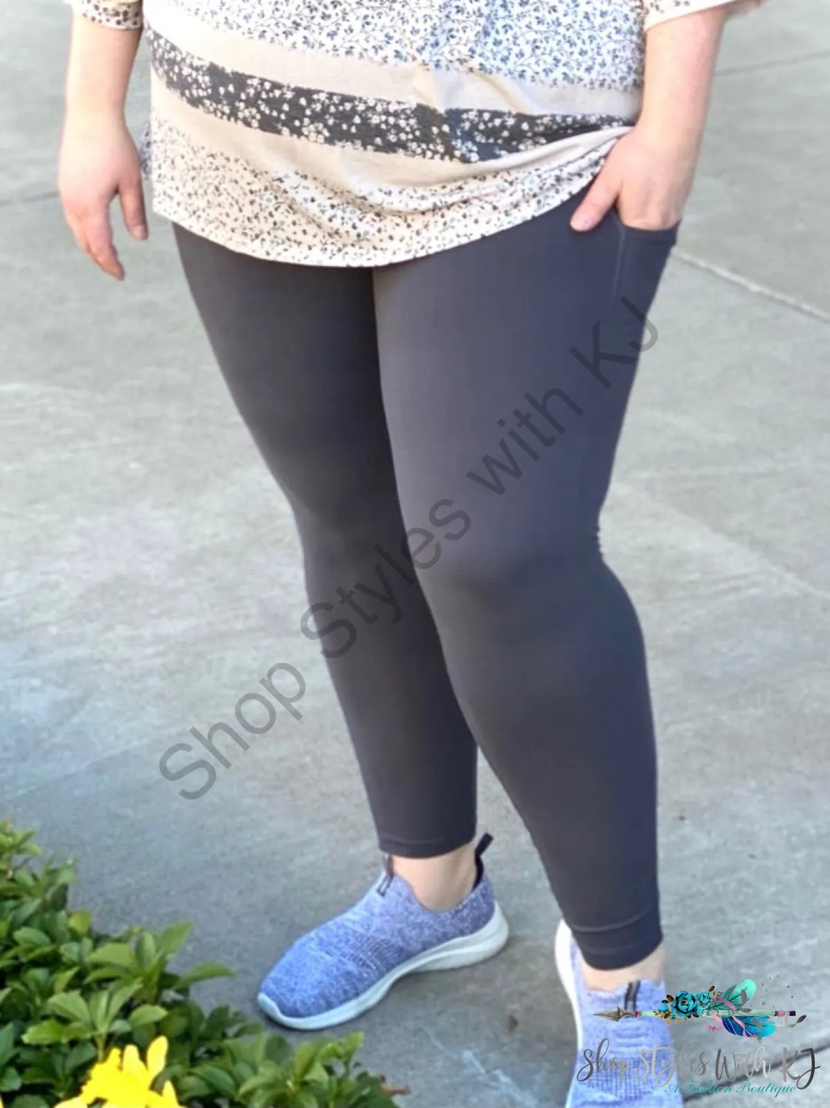 On The Go Leggings in Charcoal