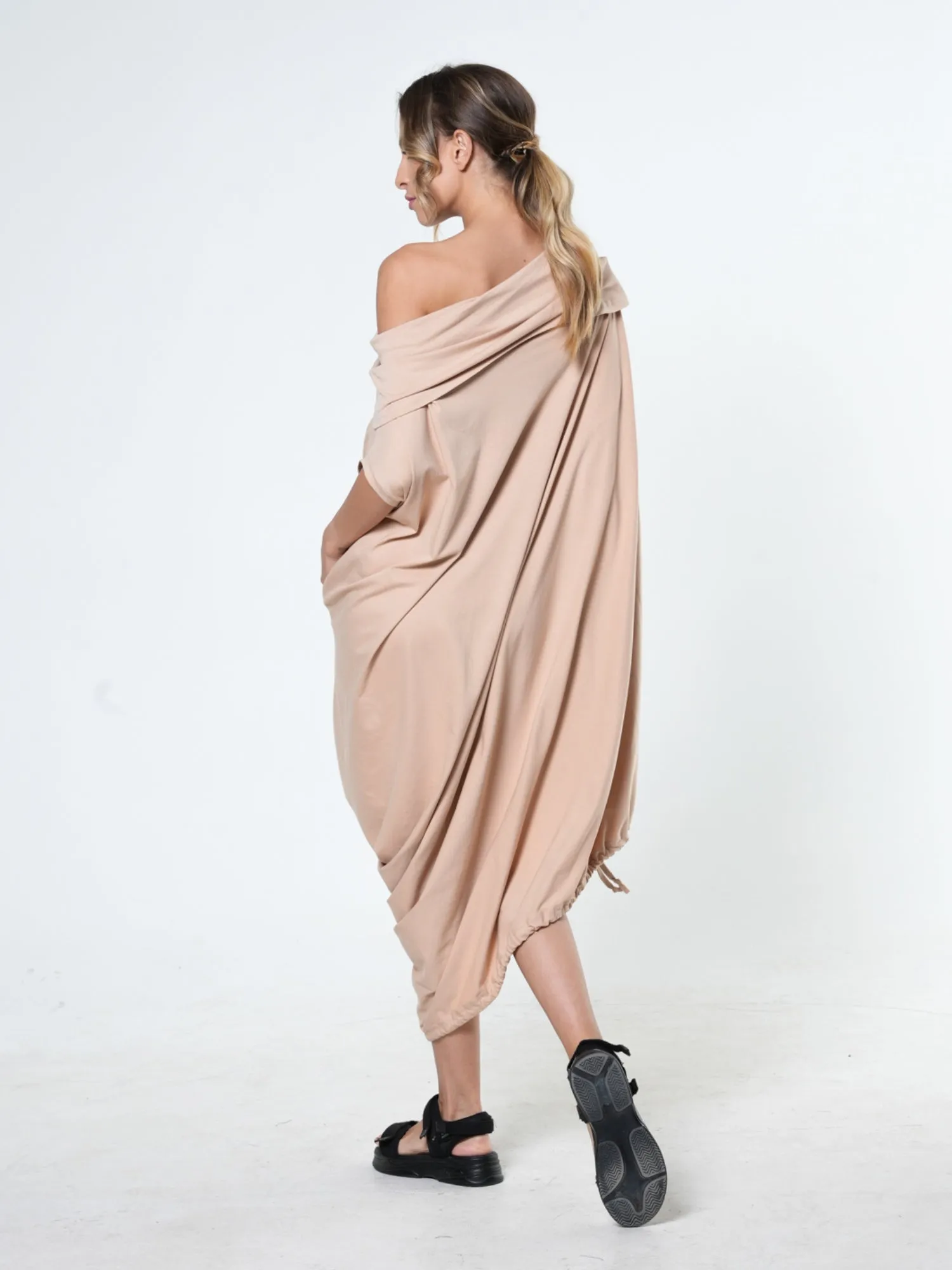 Oversize Cotton Kaftan Dress In Beige