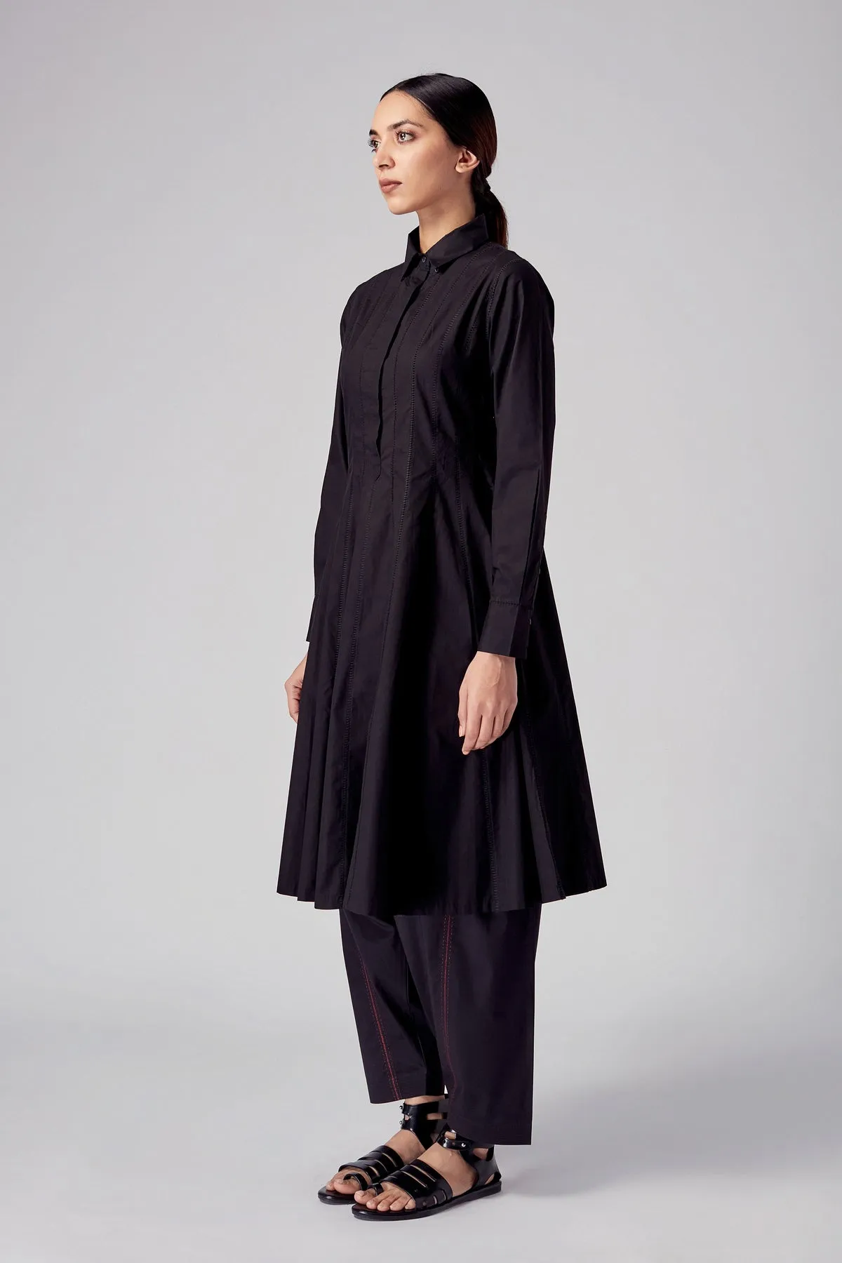 Rajesh Pratap Singh   I   Agasi panelled dress   Black  4LB-33 B  Women classic collection