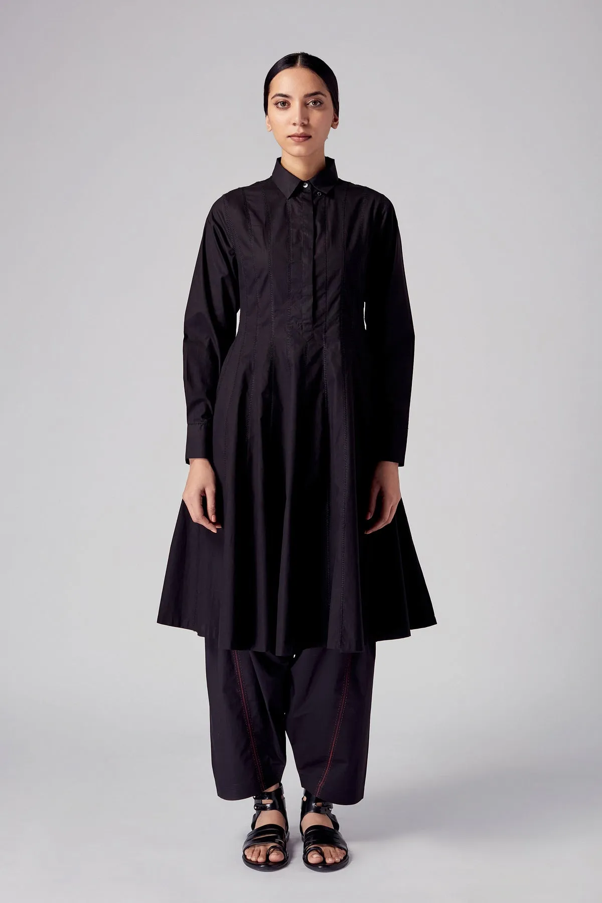 Rajesh Pratap Singh   I   Agasi panelled dress   Black  4LB-33 B  Women classic collection