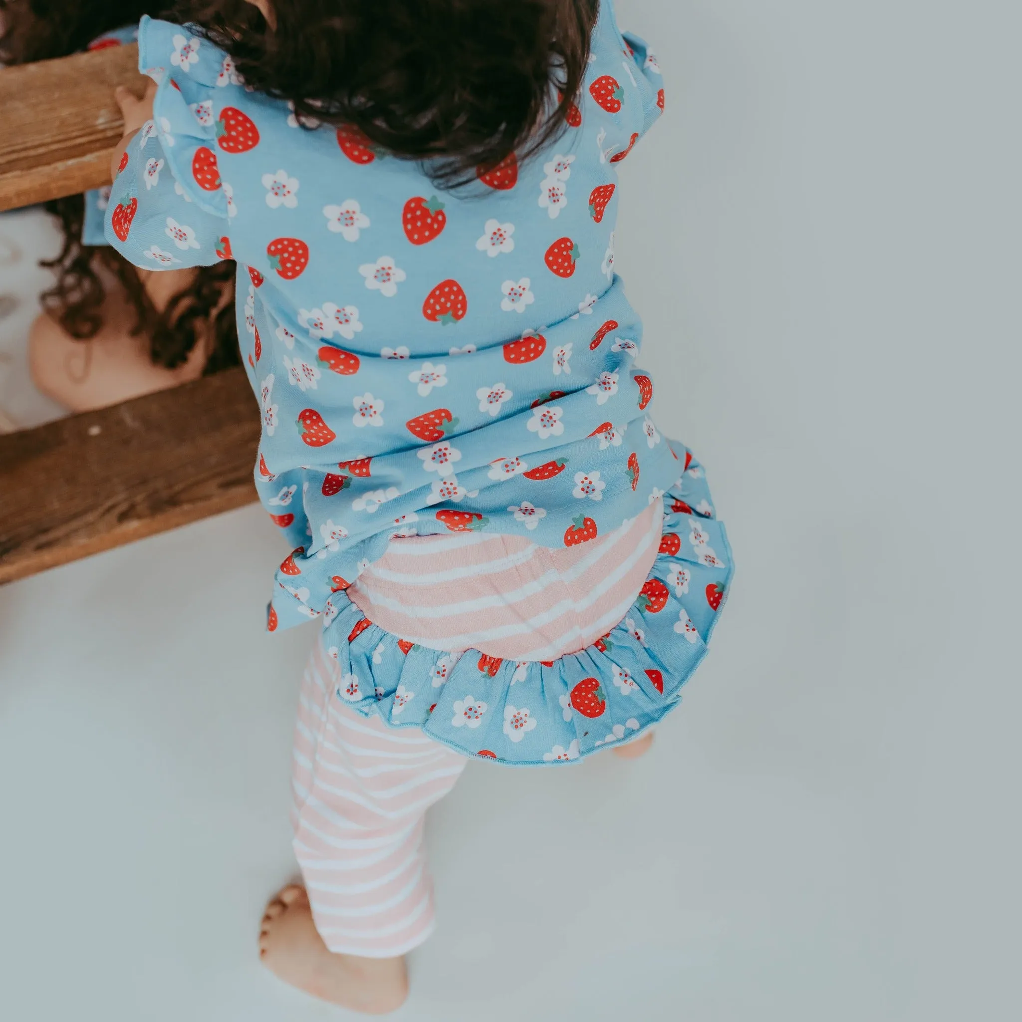 Strawberry stripe frill legging set