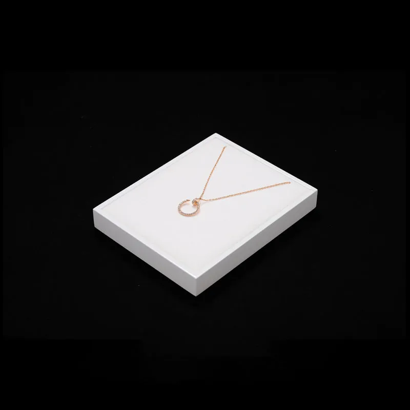 White Microfiber Jewelry Display Set TT148